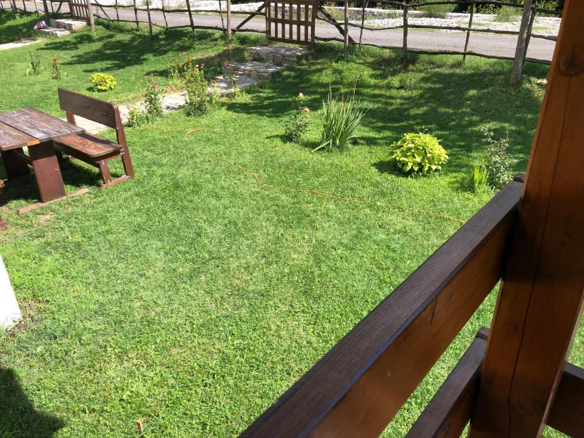 Orahovo Cottages Virpazar Exterior foto