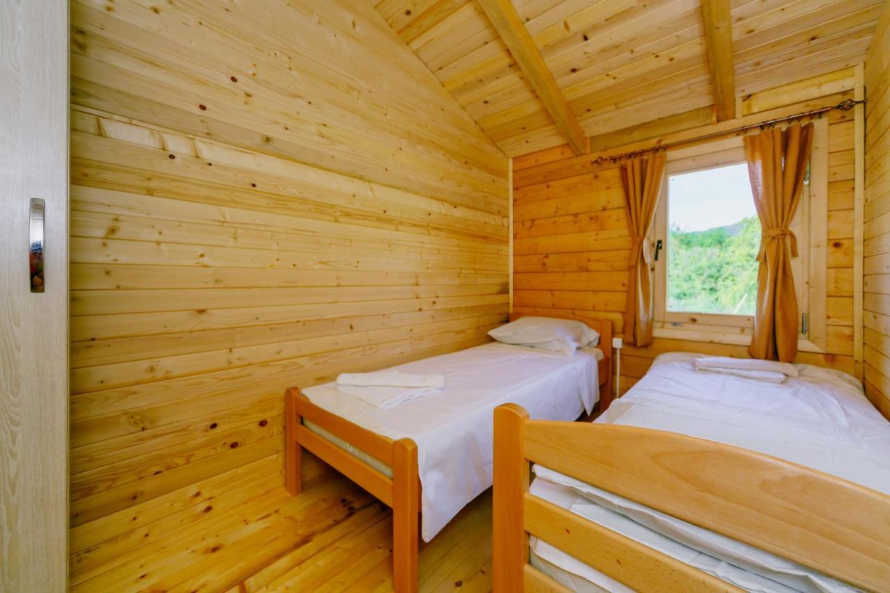 Orahovo Cottages Virpazar Exterior foto